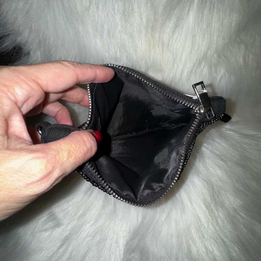 Clutch or wristlet ๐ Black and Pink Beaded ๐ - Picture 5 of 5